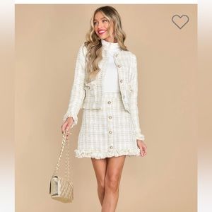 Tweed suite, both size large. Normally a medium and I ordered a large no stretch